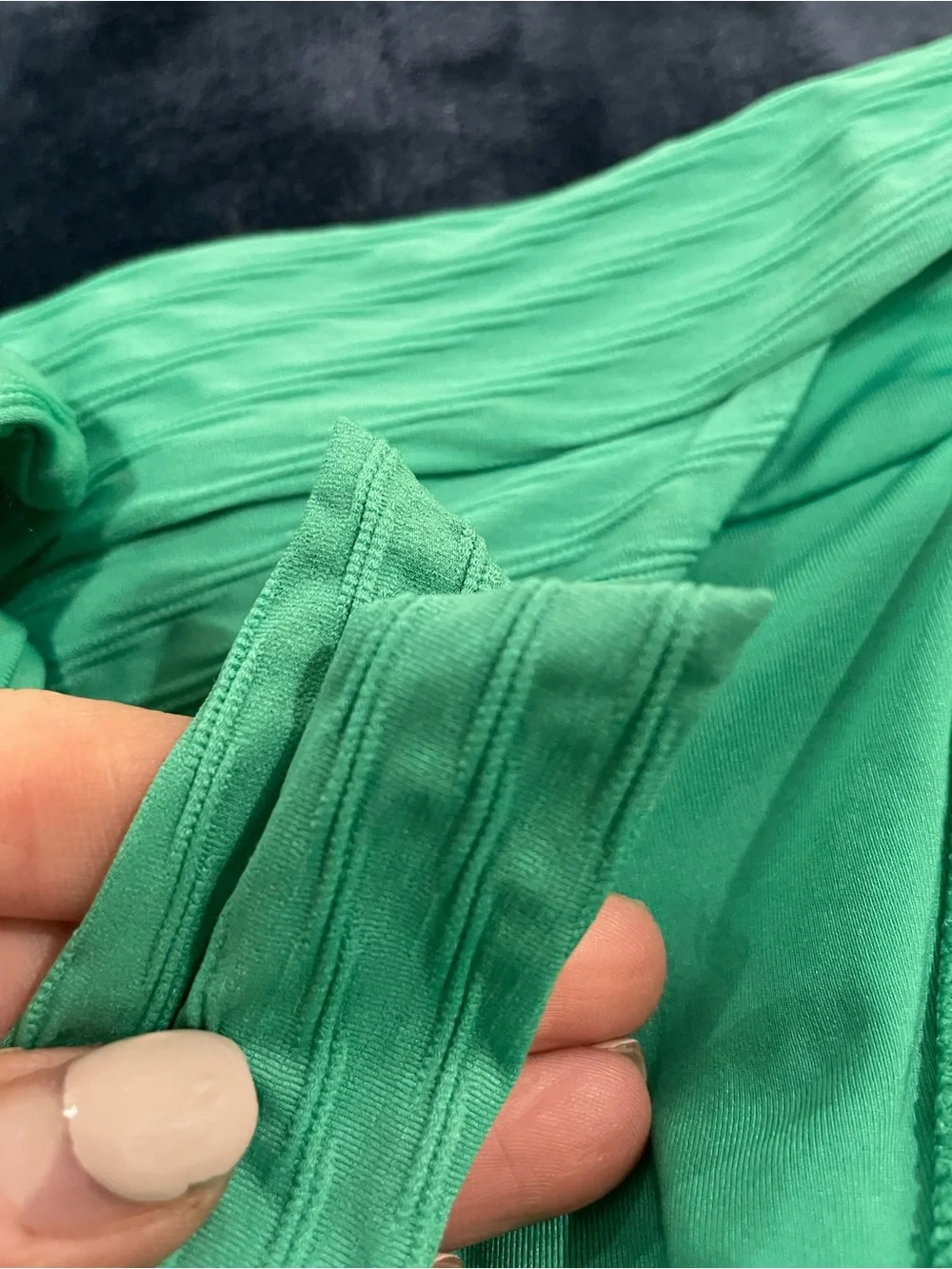 Monday Swimwear Bikini: Bahama Top (V/L) Argentina Bottom (V/8-12) NWOT, green